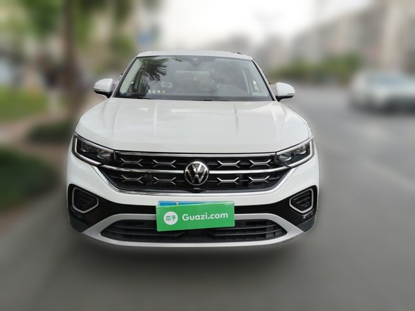 Volkswagen Tayron 2024, 10800 км, за 19976 USD