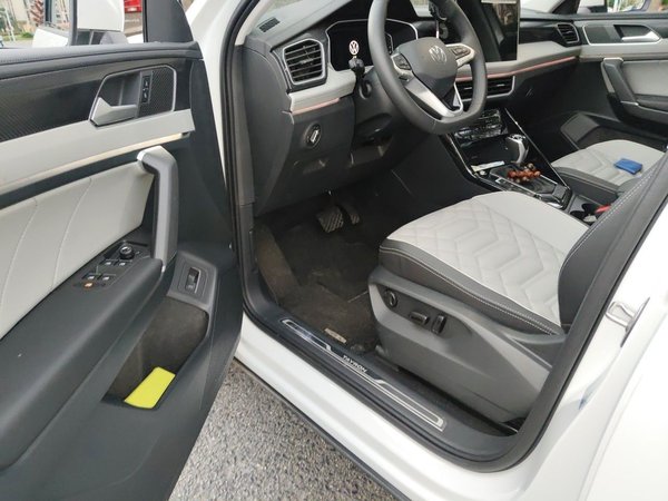 Volkswagen Tayron 2024, 10800 км, за 19976 USD - фото 17