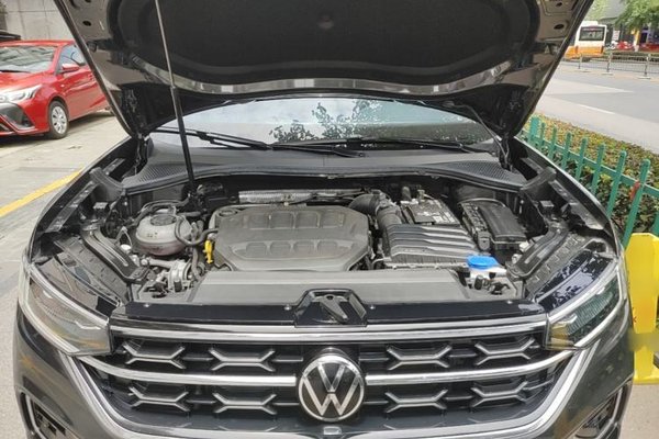 Volkswagen Tayron 2024, 6600 км, за 20559 USD - фото 30