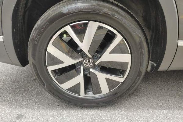Volkswagen Tayron 2024, 6600 км, за 20559 USD - фото 16