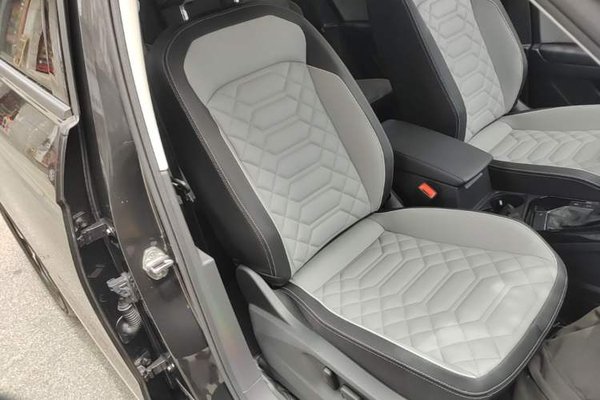 Volkswagen Tayron 2024, 6600 км, за 20559 USD - фото 24
