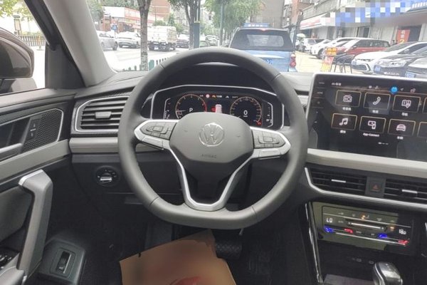 Volkswagen Tayron 2024, 6600 км, за 20559 USD - фото 18