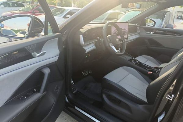 Volkswagen Tayron 2025, 1000 км, за 27757 USD - фото 25