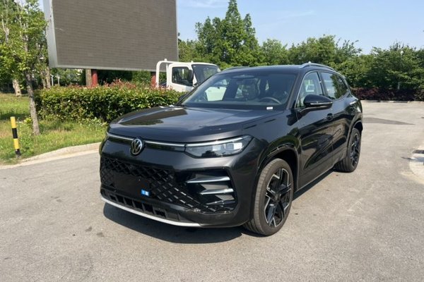 Volkswagen Tayron · 2025 год