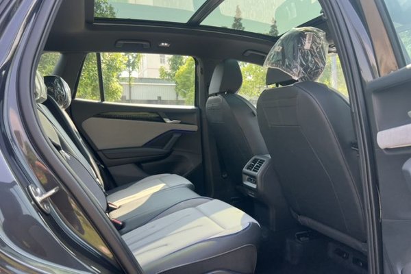 Volkswagen Tayron 2025, 1000 км, за 27757 USD - фото 32