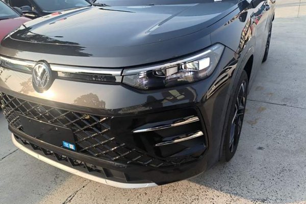 Volkswagen Tayron 2025, 1000 км, за 27757 USD - фото 8