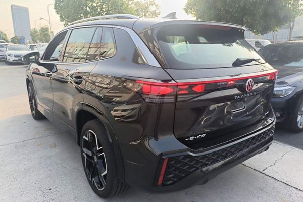 Volkswagen Tayron 2025, 1000 км, за 27757 USD