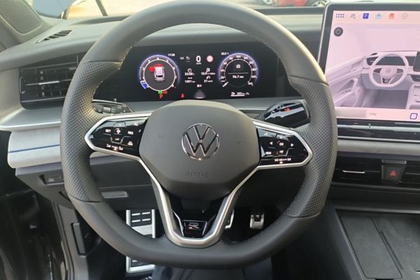 Volkswagen Tayron 2025, 1000 км, за 27757 USD - фото 20
