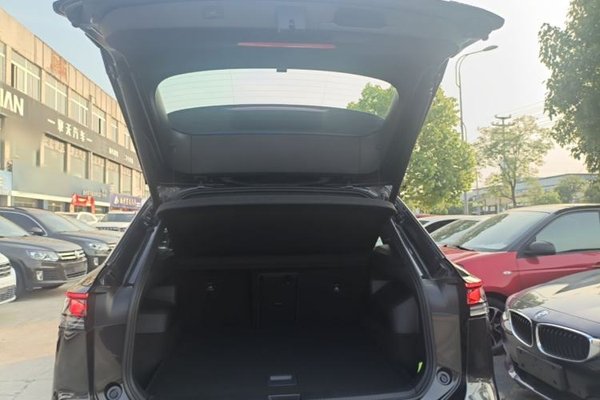 Volkswagen Tayron 2025, 1000 км, за 27757 USD - фото 29