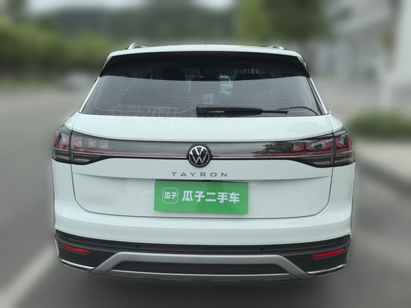 Volkswagen Tayron 2026, 3200 км, за 21949 USD