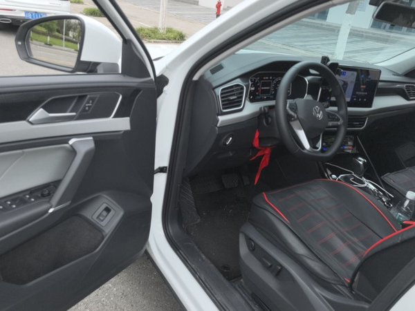 Volkswagen Tayron 2026, 3200 км, за 21949 USD - фото 13