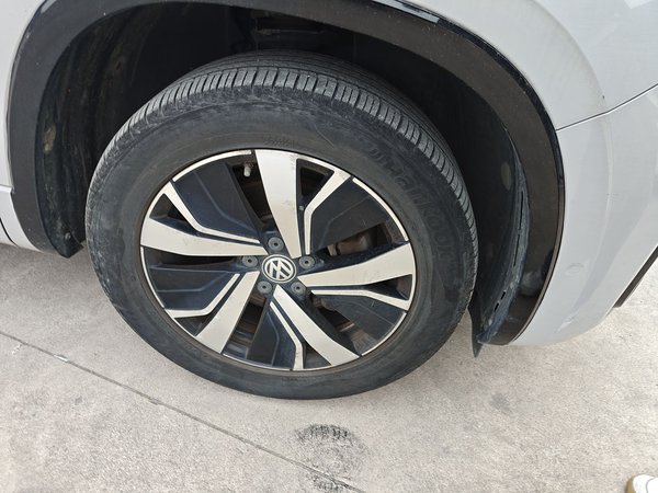 Volkswagen Tayron GTE Plug-in Hybrid 2020, 99900 км, за 12879 USD - фото 8