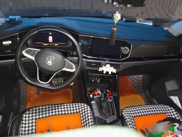 Volkswagen Tayron X 2020, 50000 км, за 16604 USD - фото 10