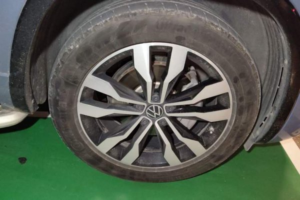 Volkswagen Tayron X 2020, 80000 км, за 15763 USD