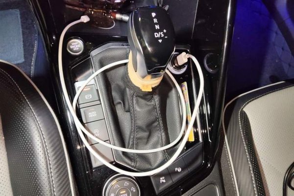 Volkswagen Tayron X 2020, 80000 км, за 15763 USD - фото 11