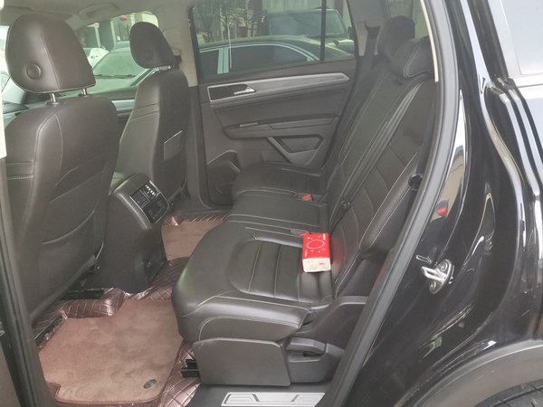 Volkswagen Teramont 2017, 157400 км, за 16610 USD - фото 18