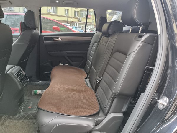 Volkswagen Teramont 2017, 84500 км, за 19133 USD - фото 9