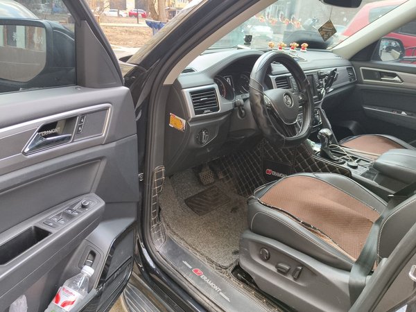 Volkswagen Teramont 2017, 84500 км, за 19133 USD - фото 18