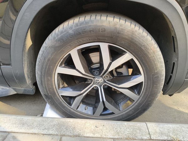 Volkswagen Teramont 2017, 84500 км, за 19133 USD