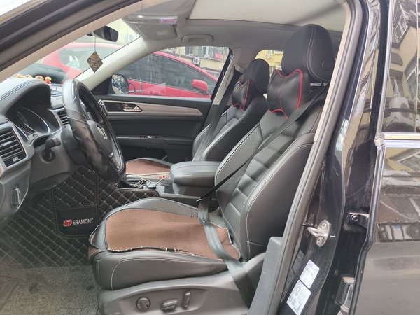 Volkswagen Teramont 2017, 84500 км, за 19133 USD - фото 11