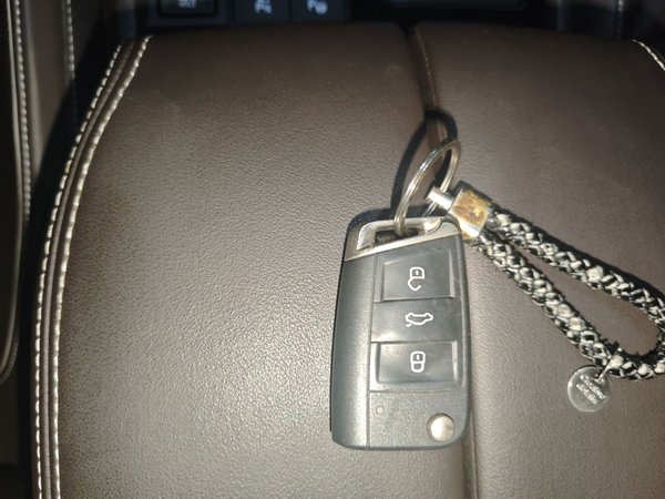 Volkswagen Teramont 2017, 102100 км, за 20200 USD - фото 18