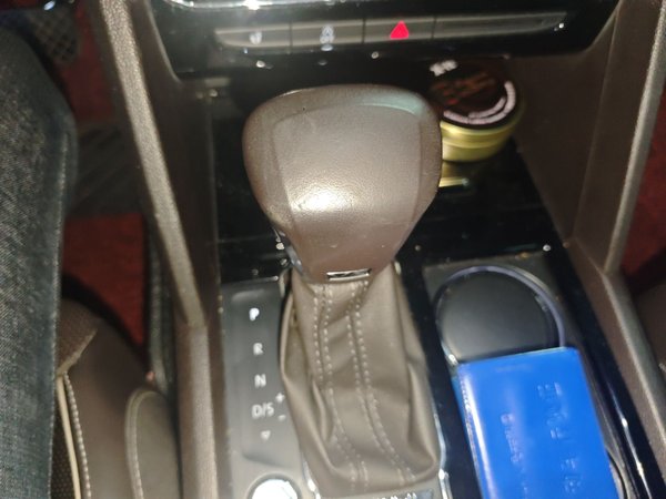 Volkswagen Teramont 2017, 102100 км, за 20200 USD - фото 10