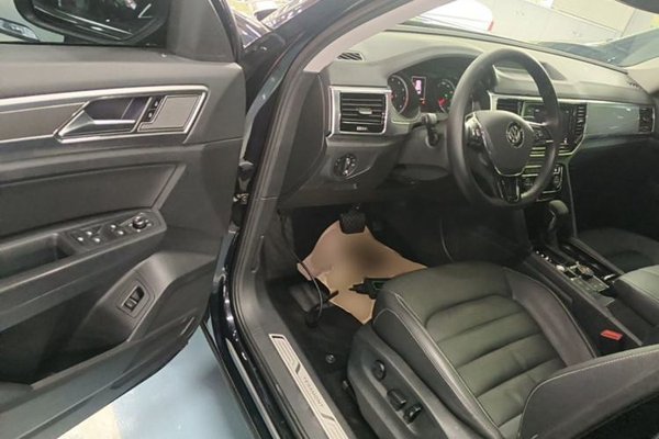 Volkswagen Teramont 2019, 98900 км, за 19584 USD - фото 19