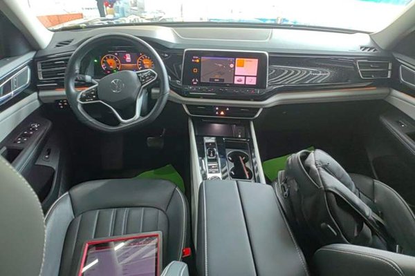 Volkswagen Teramont 2021, 37900 км, за 29562 USD - фото 13