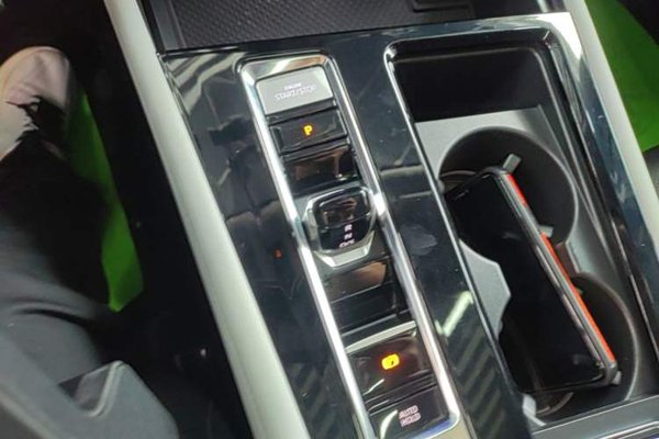 Volkswagen Teramont 2021, 37900 км, за 29562 USD - фото 17