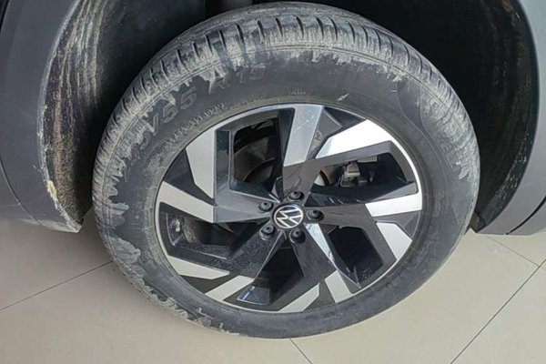 Volkswagen Teramont 2021, 37900 км, за 29562 USD - фото 10
