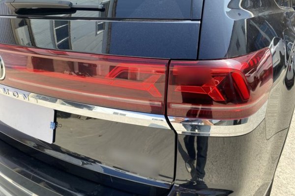 Volkswagen Teramont 2021, 78300 км, за 25690 USD