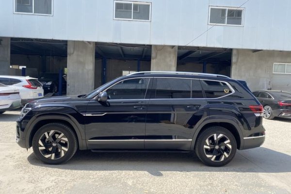 Volkswagen Teramont 2021, 78300 км, за 25690 USD