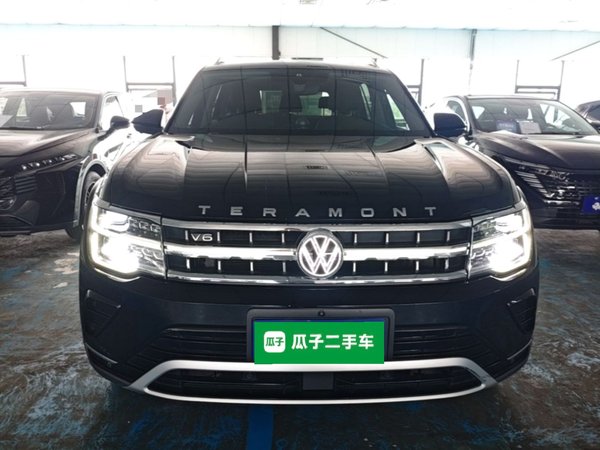 Volkswagen Teramont 2021, 121300 км, за 28664 USD