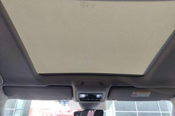 Volkswagen Teramont 2022, 58500 км, за 30847 USD - фото 21