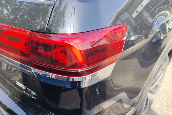 Volkswagen Teramont 2022, 58500 км, за 30847 USD - фото 7