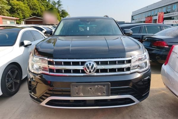 Volkswagen Teramont 2023, 126100 км, за 23875 USD