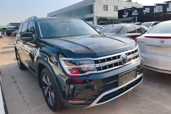 Volkswagen Teramont 2023, 126100 км, за 23875 USD