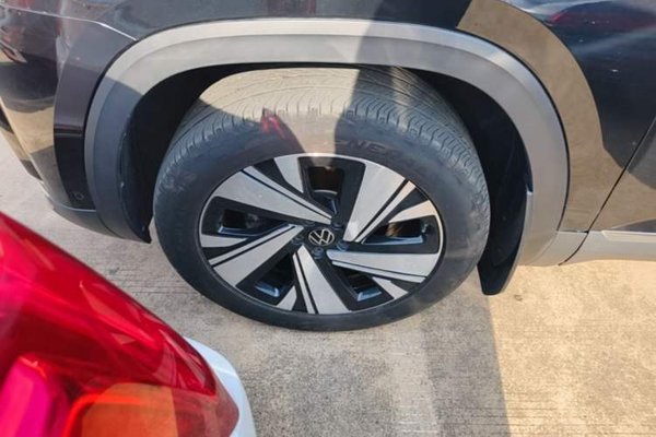 Volkswagen Teramont 2023, 126100 км, за 23875 USD - фото 10