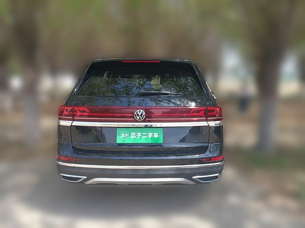 Volkswagen Teramont 2023, 29700 км, за 31952 USD