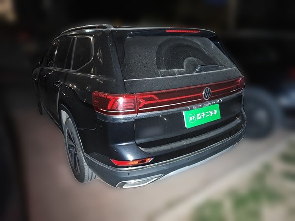 Volkswagen Teramont 2023, 31500 км, за 32250 USD