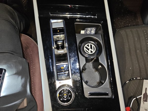 Volkswagen Teramont 2023, 31500 км, за 32250 USD - фото 15