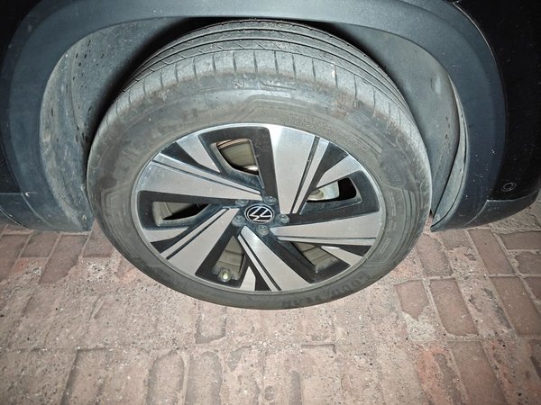 Volkswagen Teramont 2023, 31500 км, за 32250 USD - фото 8