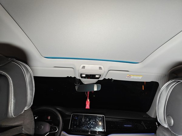 Volkswagen Teramont 2023, 31500 км, за 32250 USD - фото 19