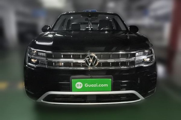 Volkswagen Teramont 2023, 52600 км, за 28070 USD
