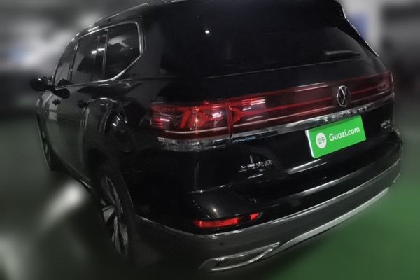 Volkswagen Teramont 2023, 52600 км, за 28070 USD