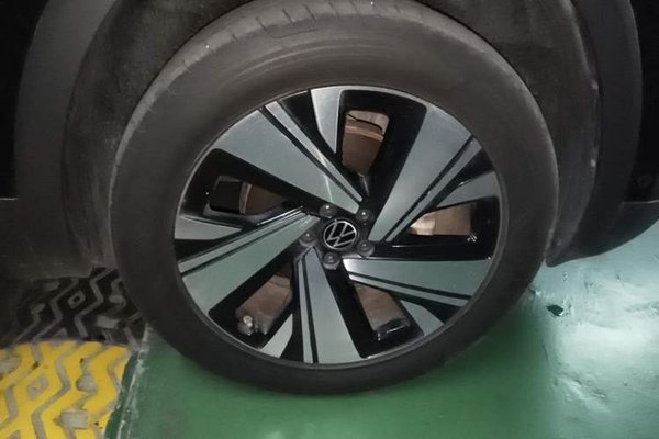 Volkswagen Teramont 2023, 52600 км, за 28070 USD - фото 8