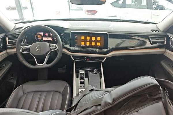 Volkswagen Teramont 2023, 60300 км, за 29468 USD - фото 10