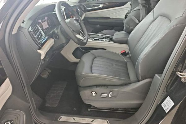 Volkswagen Teramont 2023, 60300 км, за 29468 USD - фото 15
