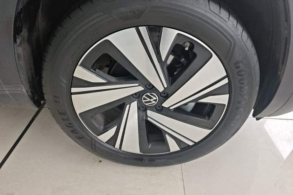 Volkswagen Teramont 2023, 60300 км, за 29468 USD - фото 7