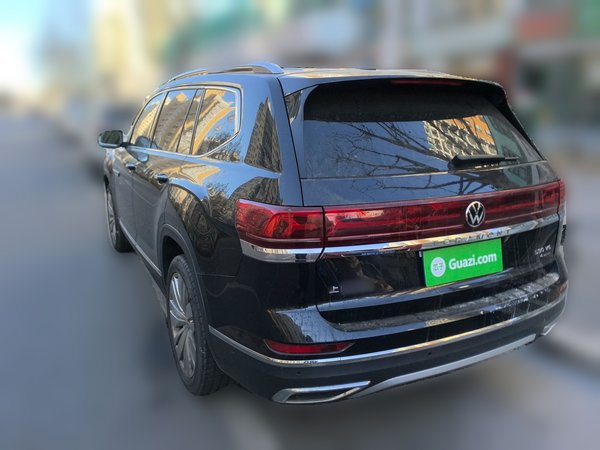 Volkswagen Teramont 2023, 115000 км, за 32670 USD